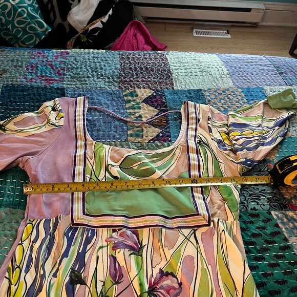 Save the Queen Light Knit Dress - Picture 7 of 10